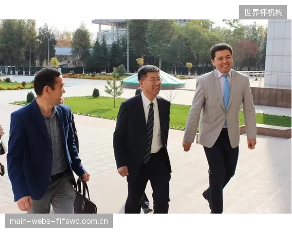 科学团队介入是关键,乌兹别克斯坦队面临最大敌人是时差疲劳。 科学团队介入是关键,乌兹别克斯坦队面临最大敌人是时差疲劳。