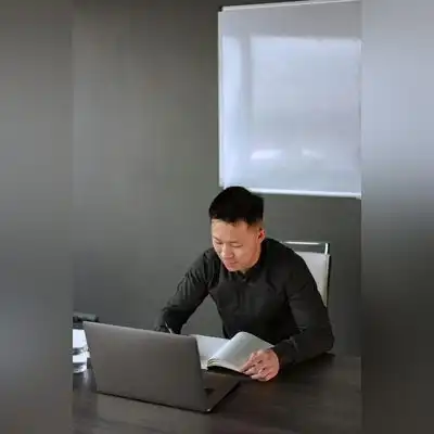 何松华